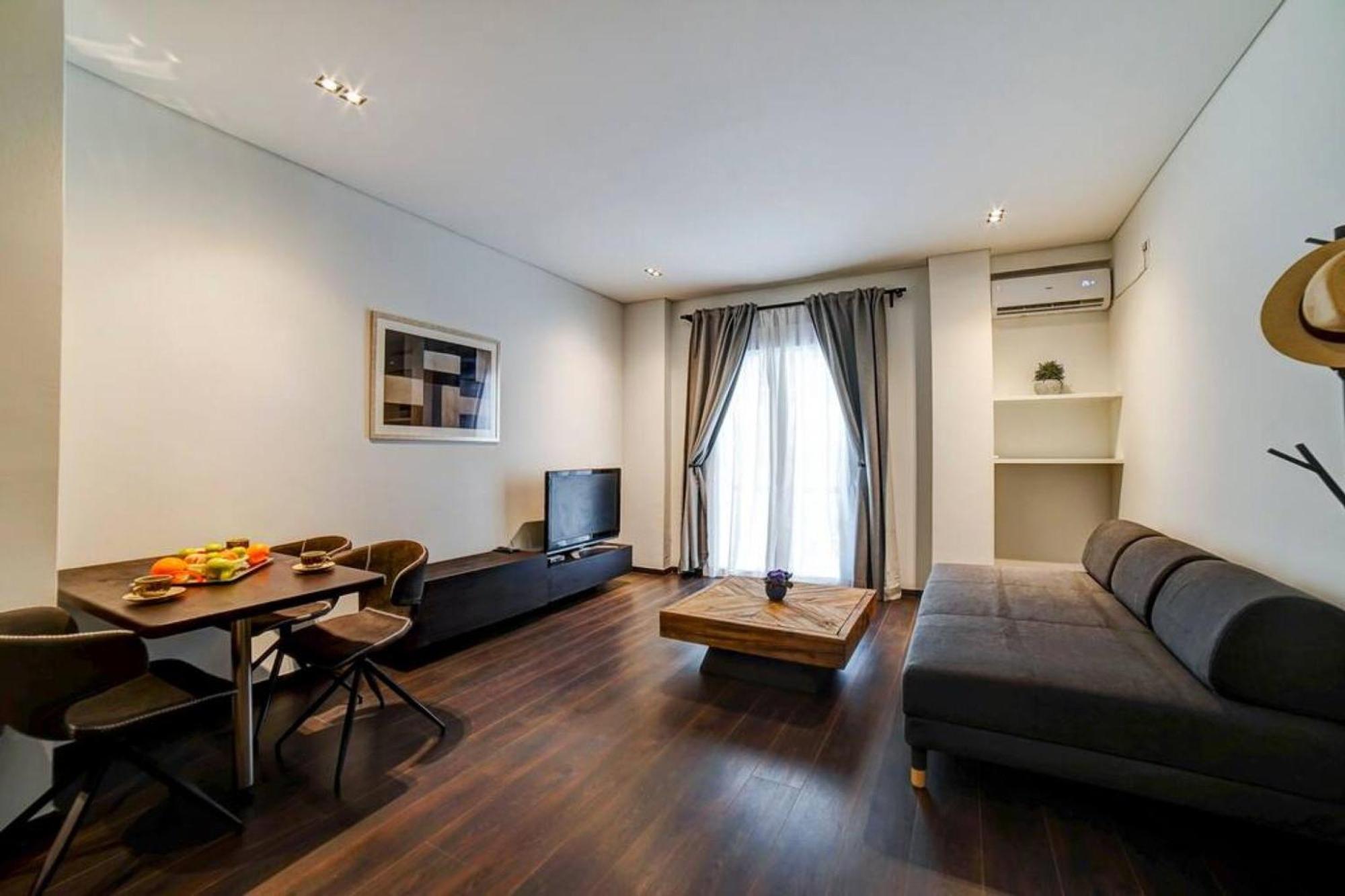 Classy And Stylish Apartment Next To Hilton Atina Dış mekan fotoğraf