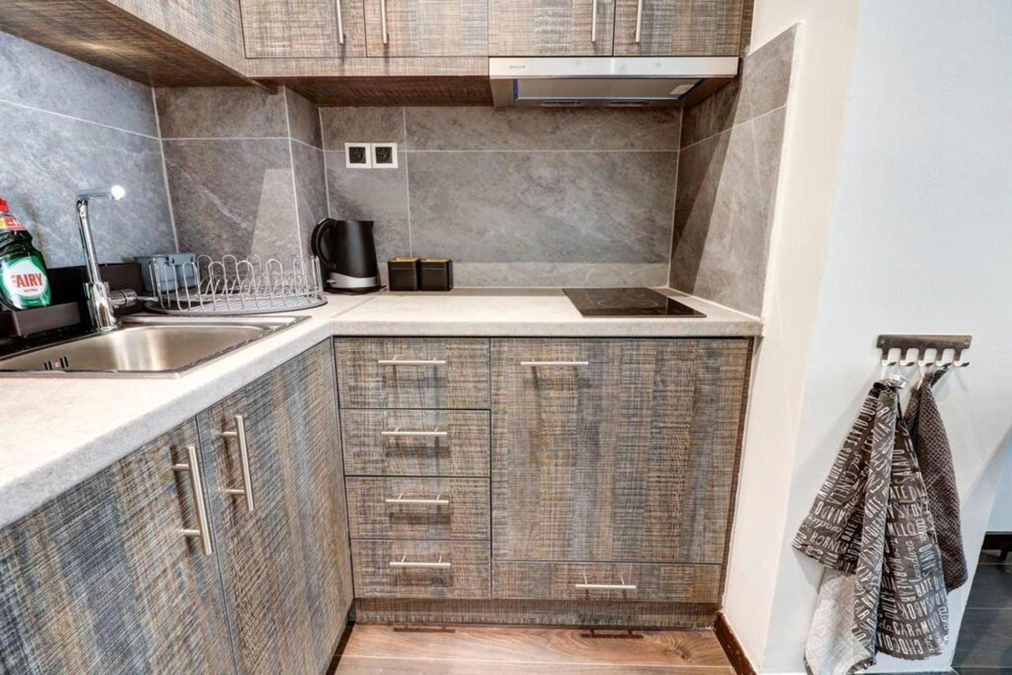 Classy And Stylish Apartment Next To Hilton Atina Dış mekan fotoğraf