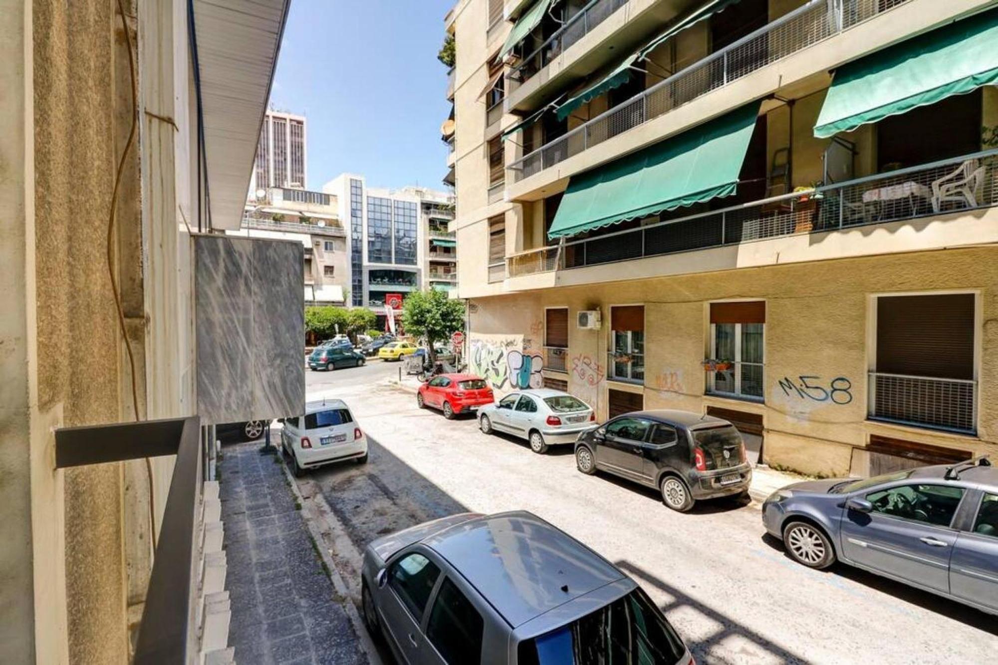 Classy And Stylish Apartment Next To Hilton Atina Dış mekan fotoğraf
